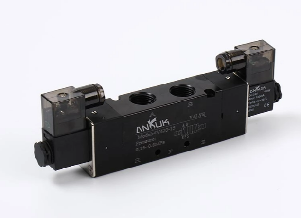 Come riparare un'elettrovalvola bloccata